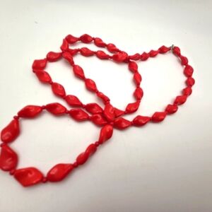 Vintage Red Glass Stwist Beaded Necklace with Intricate Design Handmade
